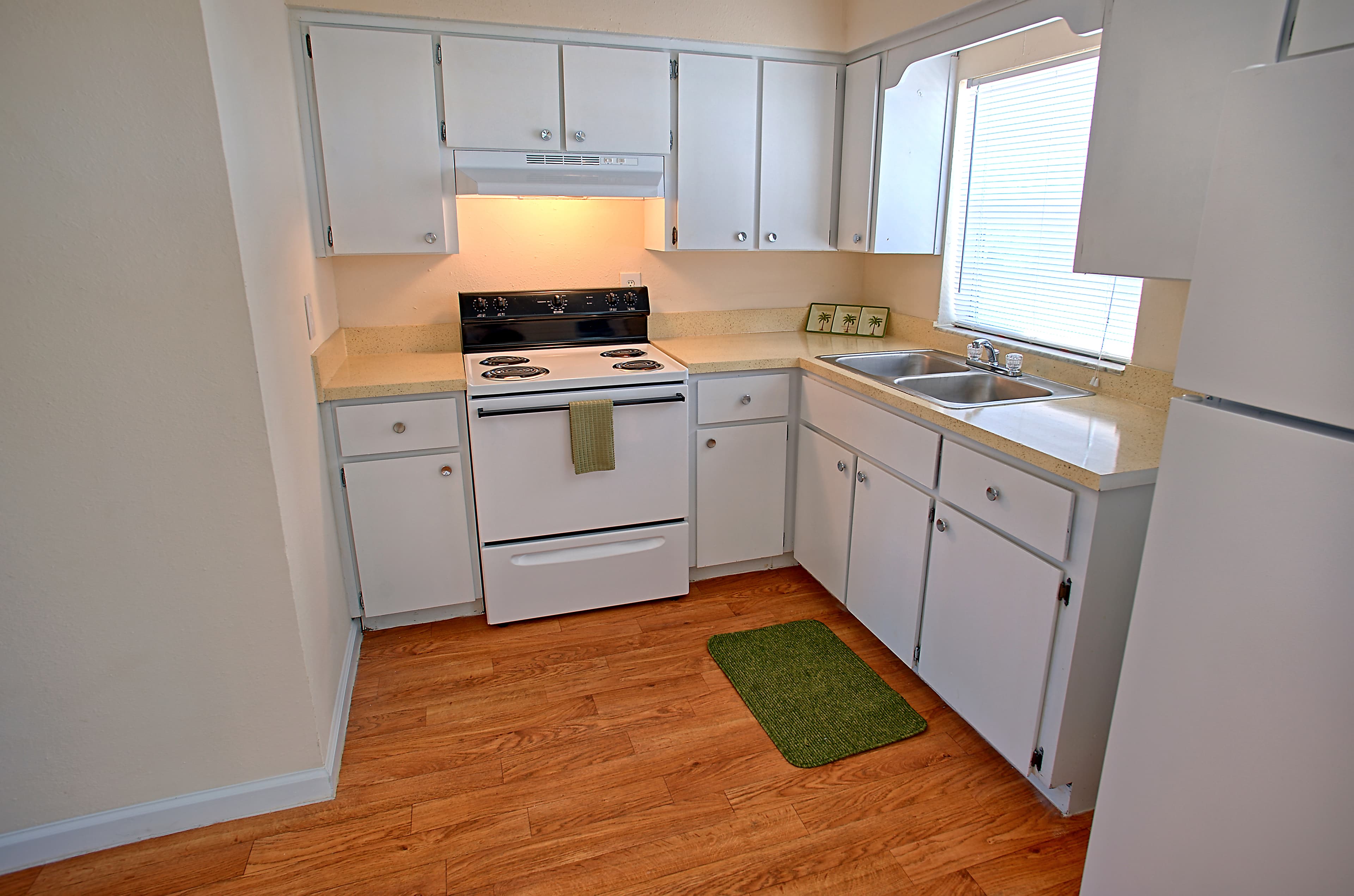 Kitchen - Full View