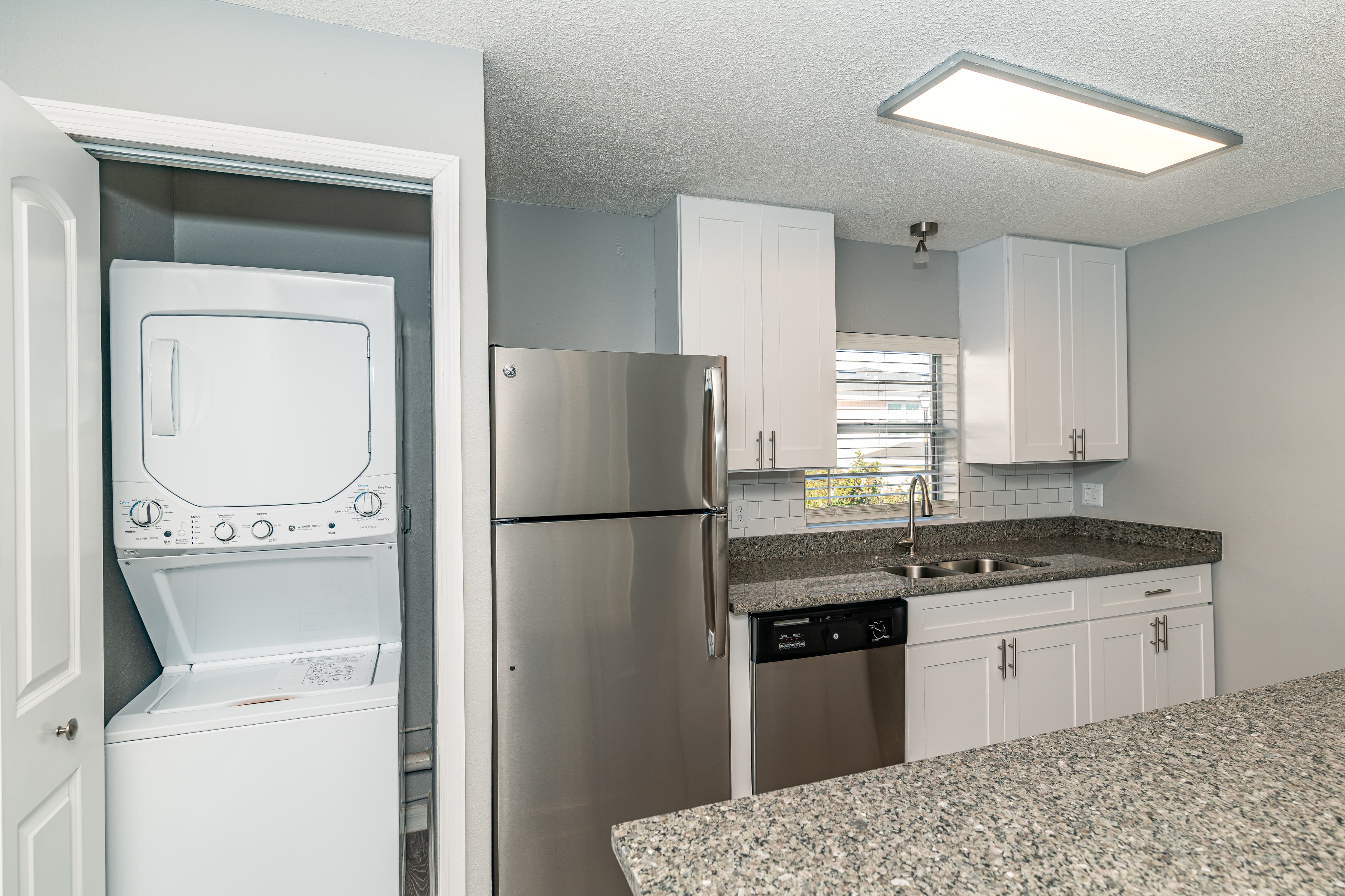 Kitchen & Living Area