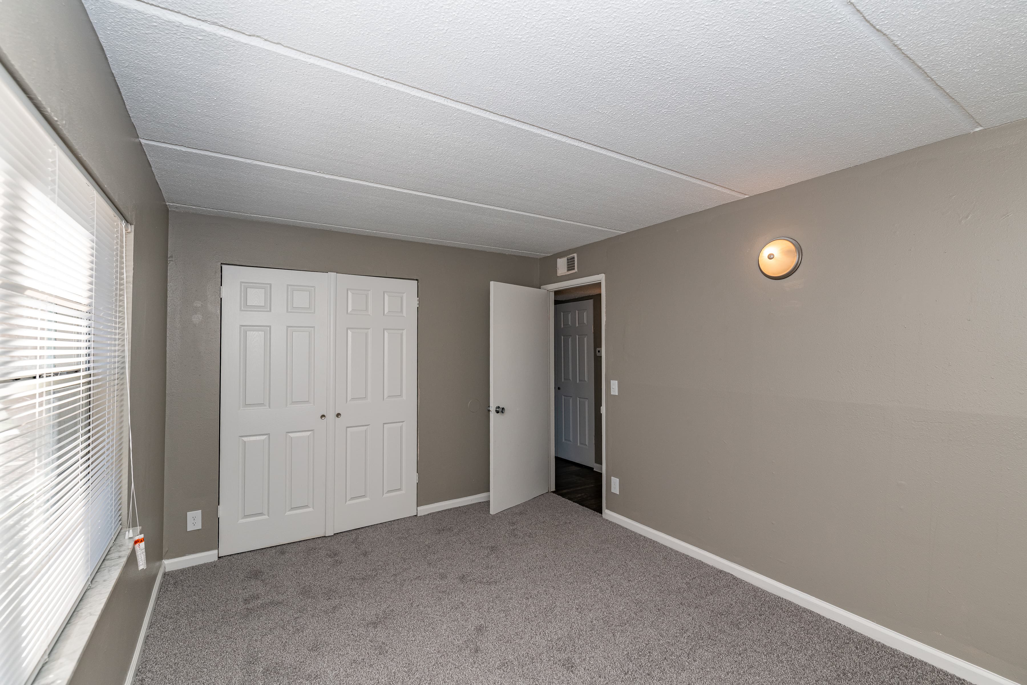 Kitchen Sink Area
